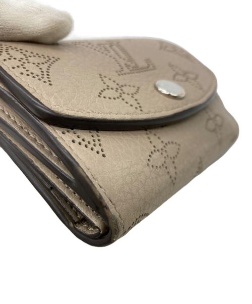 LOUIS VUITTON（ルイ ヴィトン）LOUIS VUITTON (ルイ ヴィトン) 3つ折り財布　ポルトフォイユ・イリス XS ベージュの古着・服飾アイテム