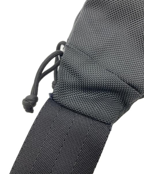 BRIEFING（ブリーフィング）BRIEFING (ブリーフィング) TRIPOD SHOULDER BAG ブラックの古着・服飾アイテム