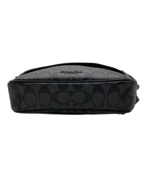 COACH（コーチ）COACH (コーチ) シグネチャーグラハムクロスボディショルダーバッグ グレー×ブラックの古着・服飾アイテム