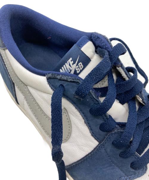 NIKE SB（ナイキエスビー）NIKE SB (ナイキエスビー) AIR JORDAN 1 LOW QS ホワイト×ネイビー サイズ:26.5cmの古着・服飾アイテム