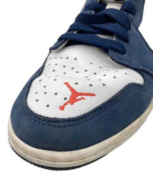NIKE SB（ナイキエスビー）NIKE SB (ナイキエスビー) AIR JORDAN 1 LOW QS ホワイト×ネイビー サイズ:26.5cmの古着・服飾アイテム