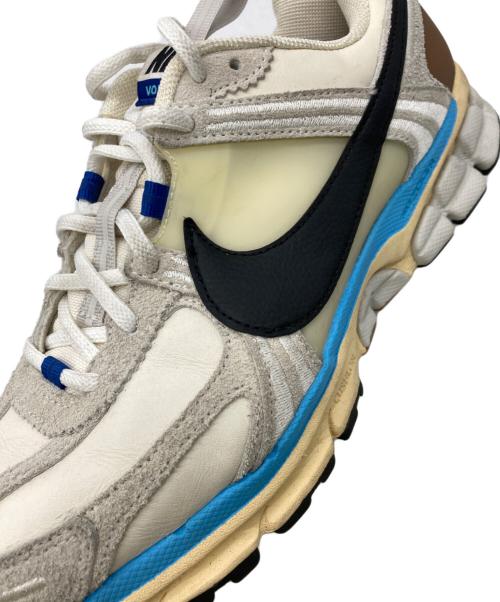NIKE（ナイキ）NIKE (ナイキ) W Zoom Vomero 5 Premium ベージュ×ブラウン サイズ:27cmの古着・服飾アイテム