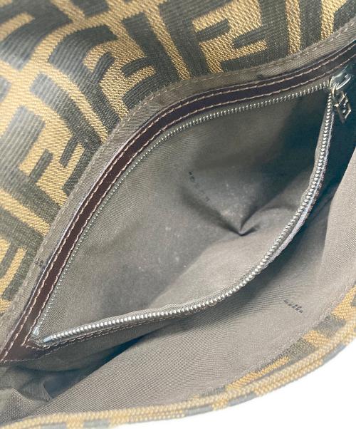 FENDI（フェンディ）FENDI (フェンディ) マンマバケットハンドバッグ ブラウンの古着・服飾アイテム
