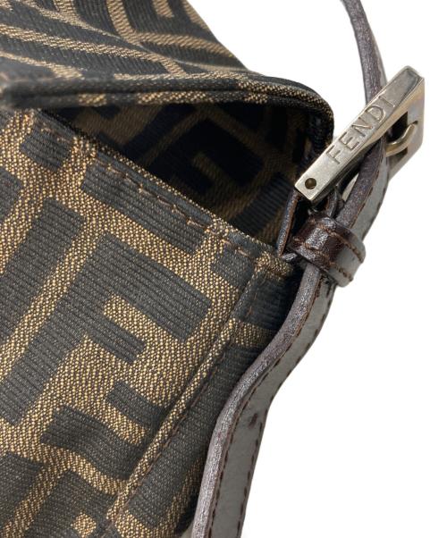 FENDI（フェンディ）FENDI (フェンディ) マンマバケットハンドバッグ ブラウンの古着・服飾アイテム