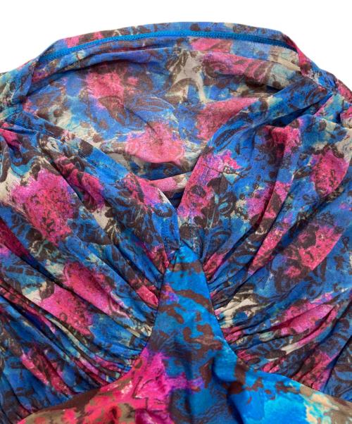 ISSEY MIYAKE（イッセイミヤケ）ISSEY MIYAKE (イッセイミヤケ) 総柄ノースリーブトップス　IM21JK067 ブルー×ピンク サイズ:2の古着・服飾アイテム