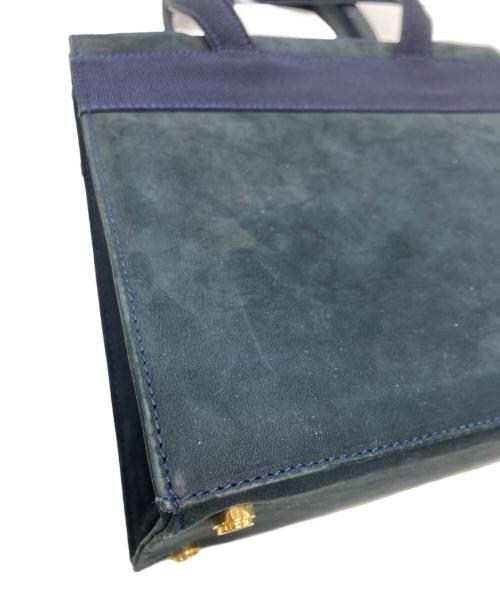 Salvatore Ferragamo（サルヴァトーレ フェラガモ）Salvatore Ferragamo (サルヴァトーレ フェラガモ) ヴァラリボン2WAYバッグ ネイビーの古着・服飾アイテム