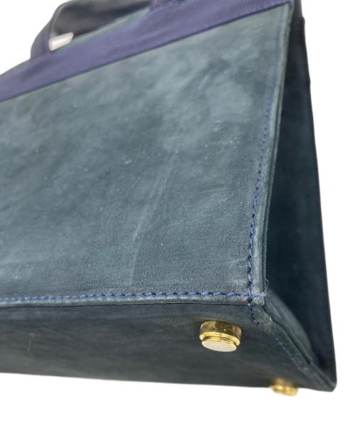 Salvatore Ferragamo（サルヴァトーレ フェラガモ）Salvatore Ferragamo (サルヴァトーレ フェラガモ) ヴァラリボン2WAYバッグ ネイビーの古着・服飾アイテム