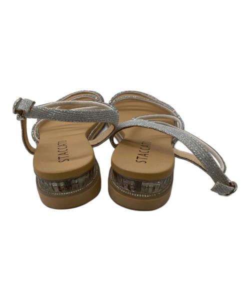 STACCATO（スタッカート）STACCATO (スタッカート) コードストラップシャイニーフラットサンダル シルバー×ブラウン サイズ:24.5cmの古着・服飾アイテム