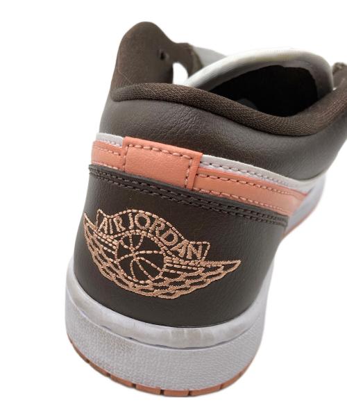 NIKE（ナイキ）NIKE (ナイキ) W AIR JORDAN 1 LOW ブラウン×ピンク サイズ:25の古着・服飾アイテム