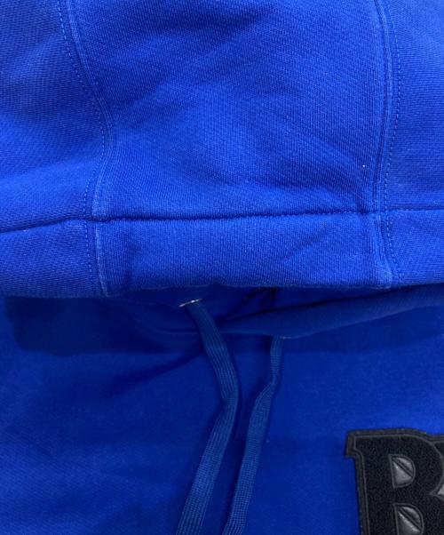 BURBERRY LONDON（バーバリーロンドン）BURBERRY LONDON (バーバリーロンドン) レターグラフィックプルオーバーパーカー　8050178 ブルー サイズ:Mの古着・服飾アイテム