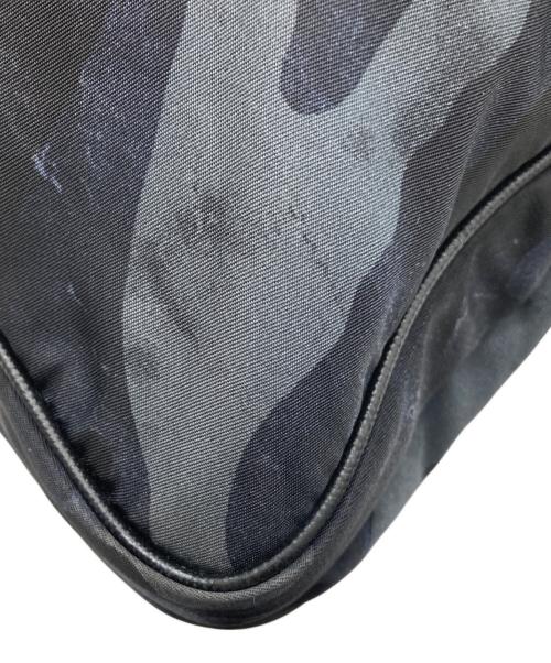 PRADA（プラダ）PRADA (プラダ) カモフラナイロンショルダーバッグ ネイビーの古着・服飾アイテム