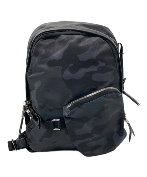 TUMI（トゥミ）TUMI (トゥミ) スターリングバックパック　Devoe ネイビーカモの古着・服飾アイテム