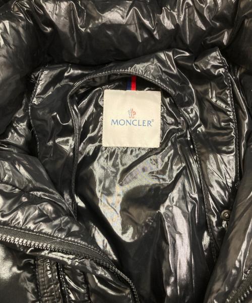 MONCLER（モンクレール）MONCLER (モンクレール) ROD ファー付きダウンジャケット　44502/96/68950 ブラック サイズ:3の古着・服飾アイテム