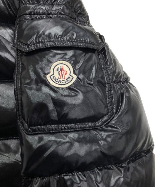 MONCLER（モンクレール）MONCLER (モンクレール) ROD ファー付きダウンジャケット　44502/96/68950 ブラック サイズ:3の古着・服飾アイテム