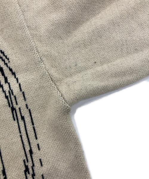 X-LARGE（エクストララージ）X-LARGE (エクストララージ) DEATHNOTE (デスノート) MISA KNITSWEATER　ミサミサ/弥海砂　101214015004 ベージュ サイズ:Mの古着・服飾アイテム