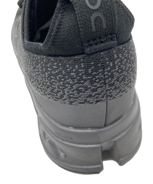 on（オン）On (オン) Cloudsurfer Max ブラック×グレー サイズ:27cmの古着・服飾アイテム