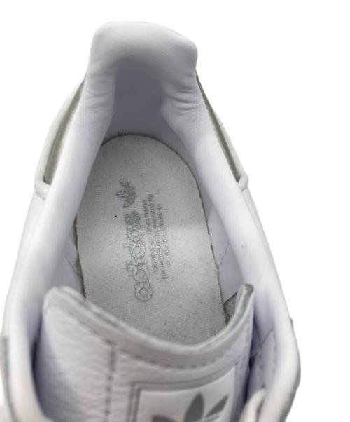 adidas（アディダス）adidas (アディダス) SAMBAE ホワイト サイズ:23.5cmの古着・服飾アイテム