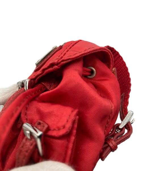 PRADA（プラダ）PRADA (プラダ) バックパックモチーフキーホルダー レッド サイズ:-の古着・服飾アイテム