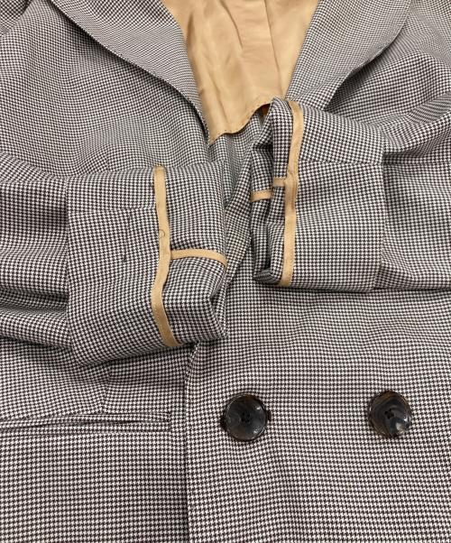 TOMORROW LAND（トゥモローランド）TOMORROW LAND (トゥモローランド) シルキーシェファード ダブルブレストジャケット　13-07-21-07753 ブラウン サイズ:38の古着・服飾アイテム