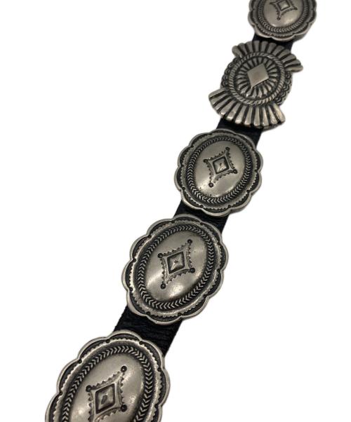 PUNTOVITA（プントヴィータ）PUNTOVITA (プントヴィータ) コンチョベルト ブラックの古着・服飾アイテム