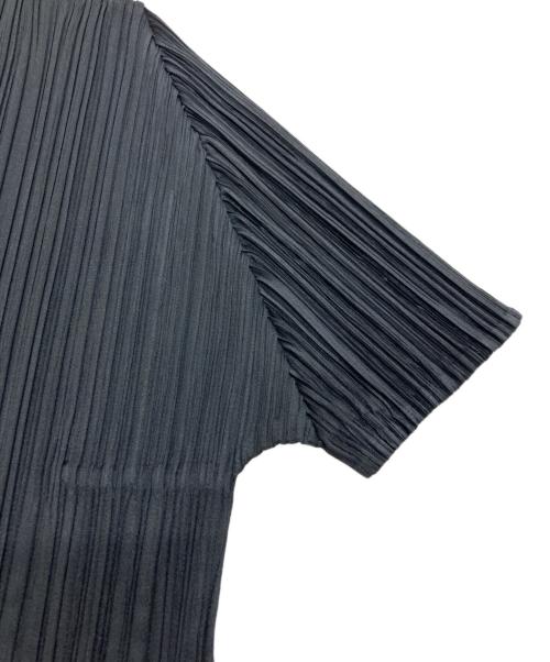 PLEATS PLEASE（プリーツプリーズ）PLEATS PLEASE (プリーツプリーズ) プリーツカットソー ブラック サイズ:3の古着・服飾アイテム