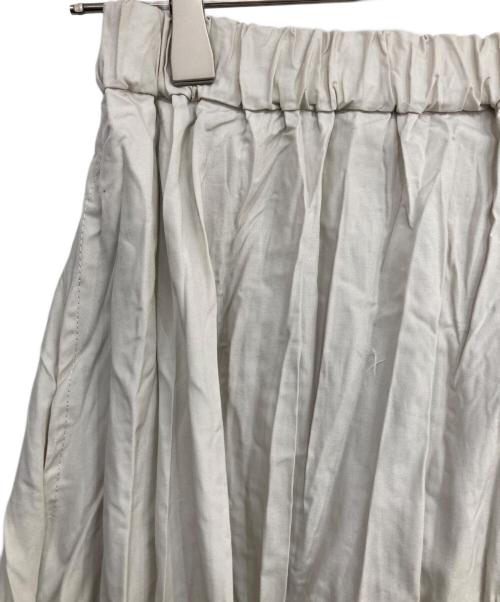 KAGURE（カグレ）kagure (カグレ) コットンクリンクルスカート ベージュ サイズ:FREEの古着・服飾アイテム