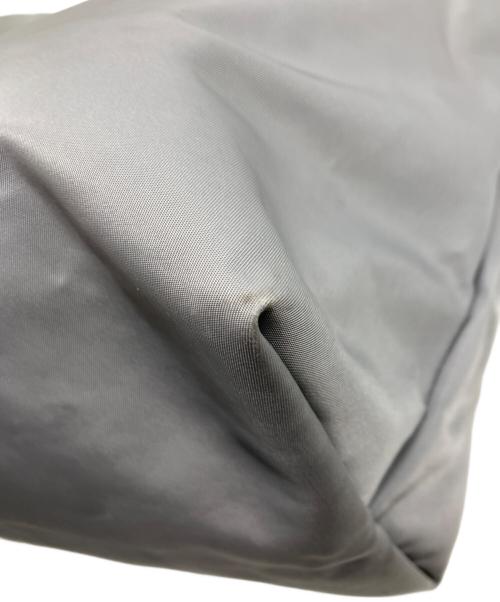 LONGCHAMP（ロンシャン）LONGCHAMP (ロンシャン) ル・プリアージュ ネオ グレーの古着・服飾アイテム