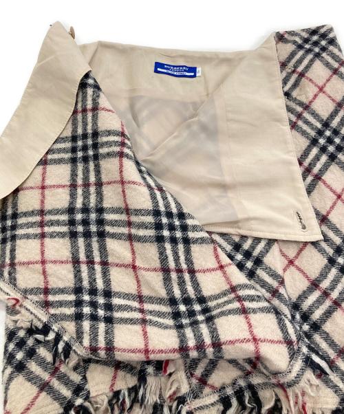 BURBERRY BLUE LABEL（バーバリー ブルー レーベル）BURBERRY BLUE LABEL (バーバリー ブルー レーベル) チェックミニスカート ベージュ×レッド サイズ:36の古着・服飾アイテム