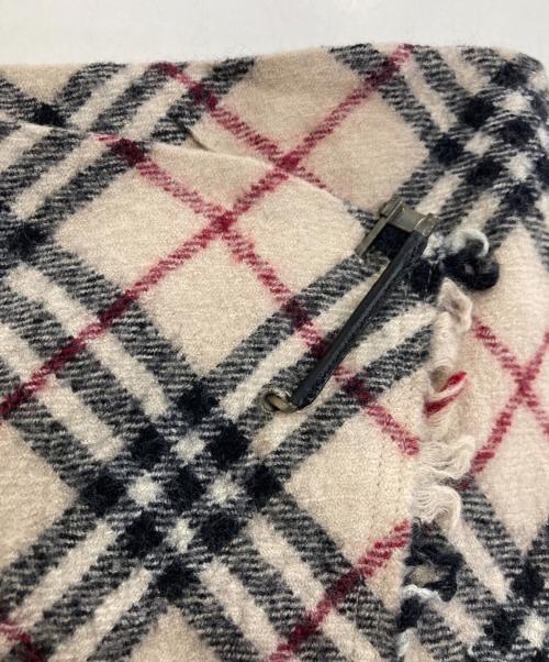 BURBERRY BLUE LABEL（バーバリー ブルー レーベル）BURBERRY BLUE LABEL (バーバリー ブルー レーベル) チェックミニスカート ベージュ×レッド サイズ:36の古着・服飾アイテム