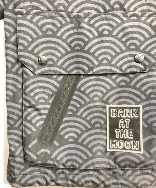 bark at the moon（バークアットザムーン）Bark at the Moon (バークアットザムーン) Mountain-jacket ブラック×ネイビー サイズ:L 未使用品の古着・服飾アイテム