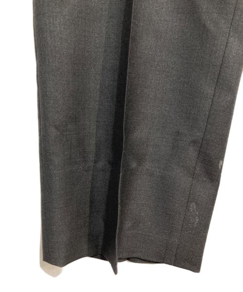 ERMENEGILDO ZEGNA（エルメネジルド・ゼニア）ERMENEGILDO ZEGNA (エルメネジルド・ゼニア) セットアップスーツ グレー サイズ:AB6の古着・服飾アイテム