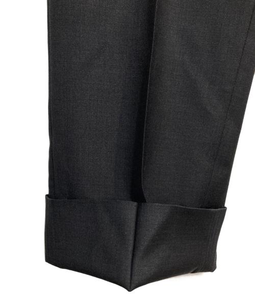 ERMENEGILDO ZEGNA（エルメネジルド・ゼニア）ERMENEGILDO ZEGNA (エルメネジルド・ゼニア) セットアップスーツ グレー サイズ:AB6の古着・服飾アイテム