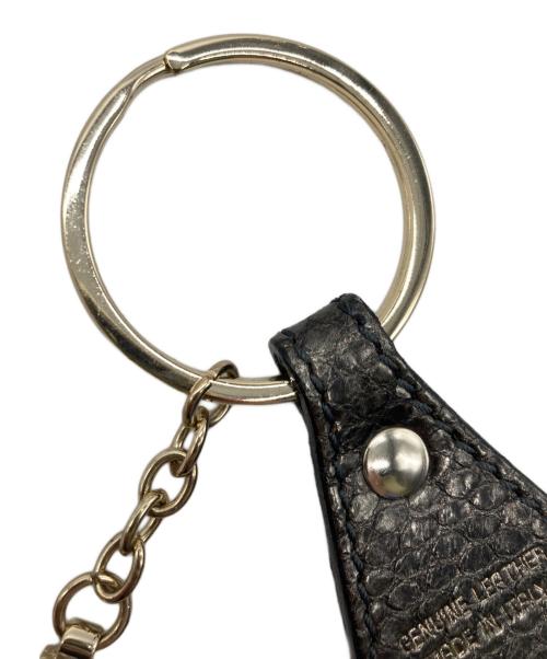 Vivienne Westwood（ヴィヴィアンウエストウッド）Vivienne Westwood (ヴィヴィアンウエストウッド) ラインストーンキーリング ゴールドの古着・服飾アイテム