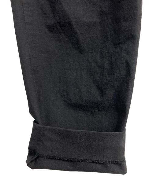 BRIEFING（ブリーフィング）BRIEFING (ブリーフィング) ストレッチナイロンテーパードパンツ ブラック サイズ:Mの古着・服飾アイテム