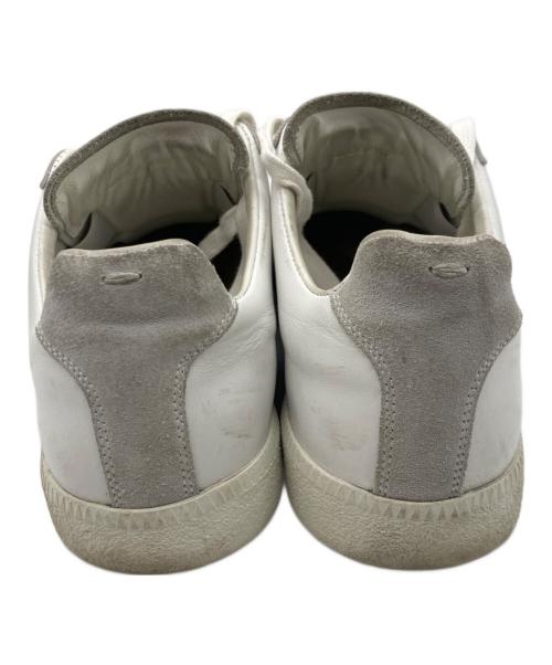 Maison Margiela（メゾンマルジェラ）Maison Margiela (メゾンマルジェラ) REPLICA ジャーマントレーナー ホワイト サイズ:42の古着・服飾アイテム