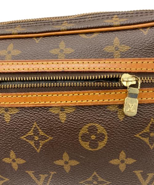 LOUIS VUITTON（ルイ ヴィトン）LOUIS VUITTON (ルイ ヴィトン) クラッチバッグ　モノグラム ブラウンの古着・服飾アイテム