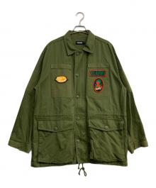X-LARGE（エクストララージ）の古着「PATCHED MILITARY JACKET」｜グリーン