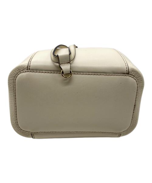 FURLA（フルラ）FURLA (フルラ) MIASTELLA バケットバッグ ベージュの古着・服飾アイテム