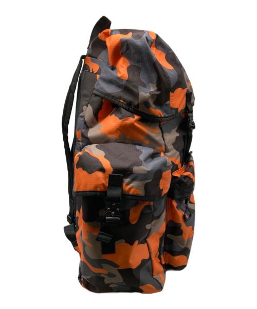 DSQUARED2（ディースクエアード）DSQUARED2 (ディースクエアード) CERESIO 9 CAMO BIG BACKPACK オレンジ×グレーの古着・服飾アイテム