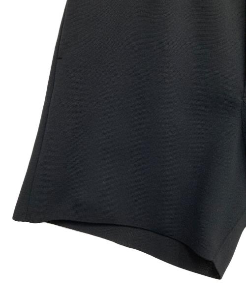 CFCL（シーエフシーエル）CFCL (シーエフシーエル) MILAN SHORT PANTS ブラック サイズ:5の古着・服飾アイテム