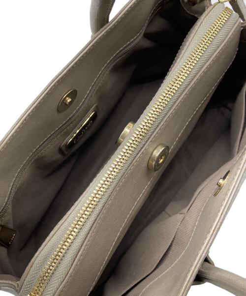 FURLA（フルラ）FURLA (フルラ) TESSA 2WAYバッグ グレージュの古着・服飾アイテム