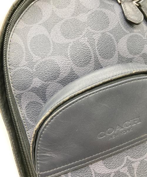 COACH（コーチ）COACH (コーチ) ボディーバッグ ネイビーの古着・服飾アイテム