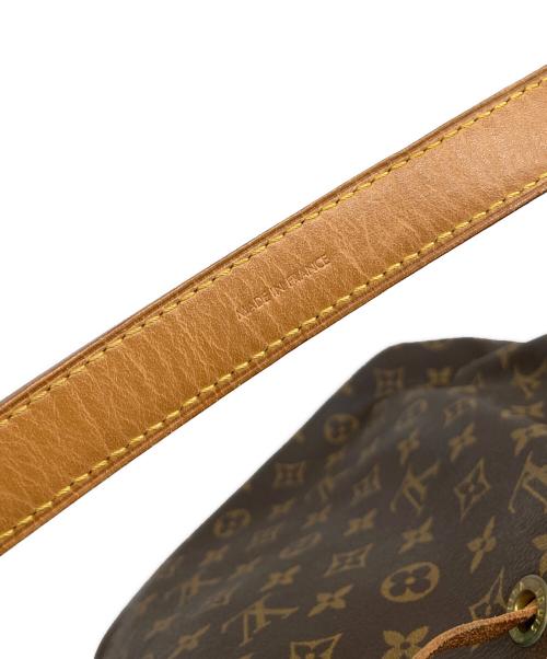 LOUIS VUITTON（ルイ ヴィトン）LOUIS VUITTON (ルイ ヴィトン) ショルダーバッグ　モノグラム　プチノエ　M42226 ブラウン サイズ:-の古着・服飾アイテム