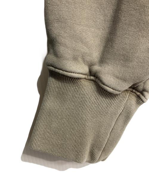 BOILER ROOM（ボイラールーム）BOILER ROOM (ボイラールーム) UMBRO (アンブロ) BUBBLE HOOD STONE サイズ:MEDIUMの古着・服飾アイテム