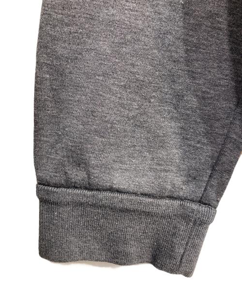 PRADA（プラダ）PRADA (プラダ) クルーネックスウェット グレー サイズ:Sの古着・服飾アイテム
