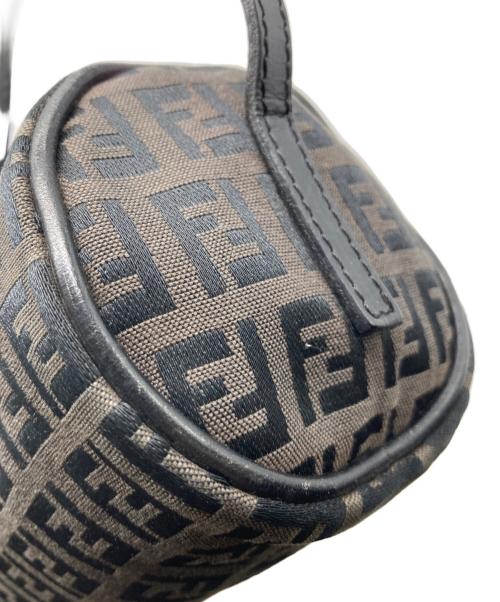 FENDI（フェンディ）FENDI (フェンディ) ズッカ柄ミニポーチ ブラウンの古着・服飾アイテム