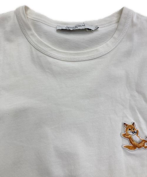 maison kitsune（メゾンキツネ）MAISON KITSUNE (メゾンキツネ) CHILLAX FOXパッチTシャツ ホワイト サイズ:Sの古着・服飾アイテム