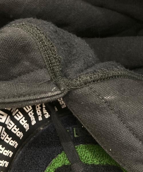SUPREME（シュプリーム）Supreme (シュプリーム) Chenille Applique Hooded Sweatshirt ブラック サイズ:Ⅿの古着・服飾アイテム