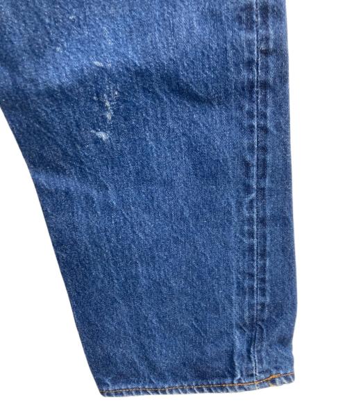 LEVI'S（リーバイス）LEVI'S (リーバイス) 501デニムパンツ　ボタン裏524 82年製 赤耳 RED LINE インディゴ サイズ:W32×L32の古着・服飾アイテム
