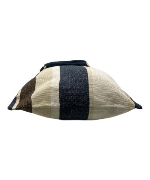 MARNI（マルニ）MARNI (マルニ) ハンモックバッグ アイボリーの古着・服飾アイテム